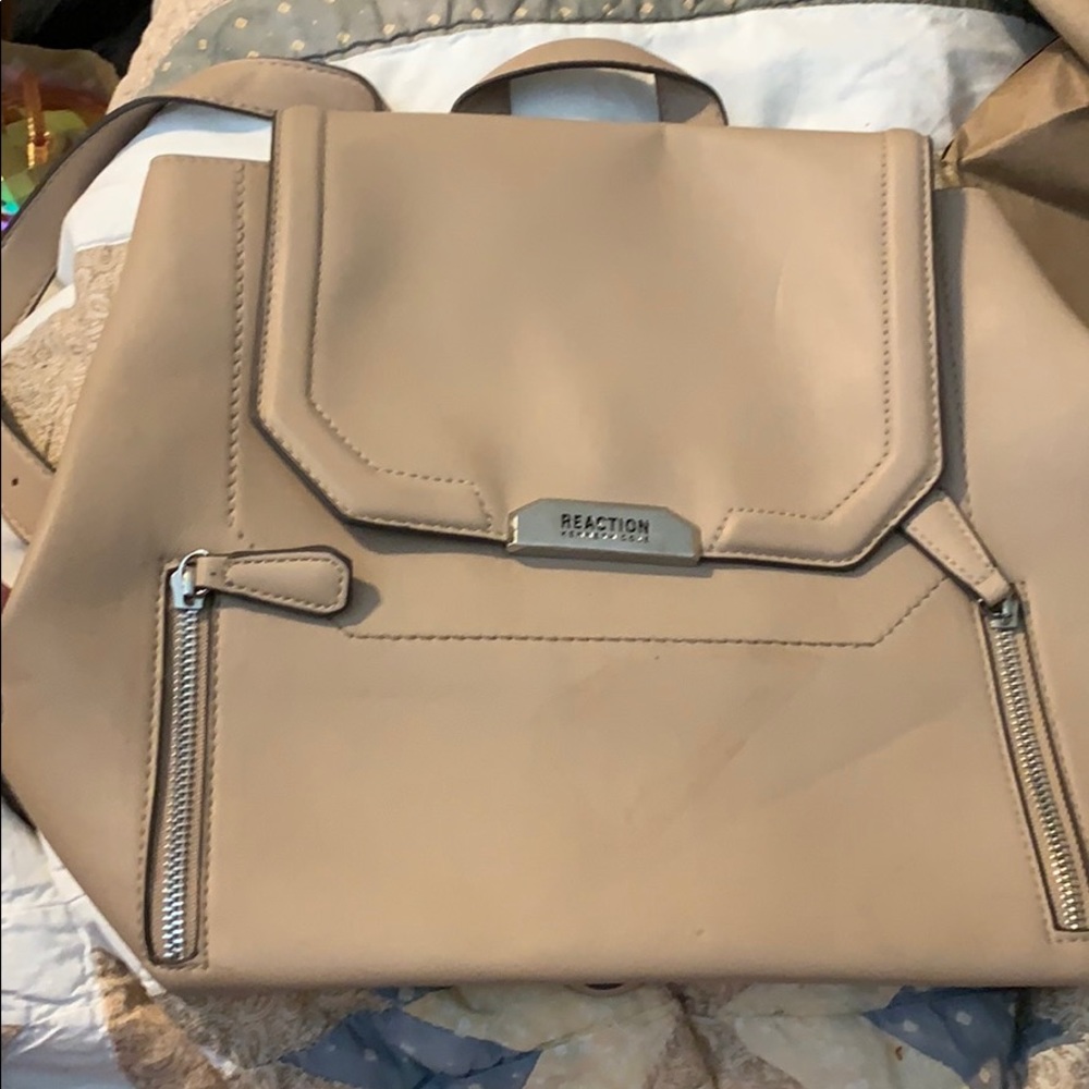 Kenneth Cole reaction backpack